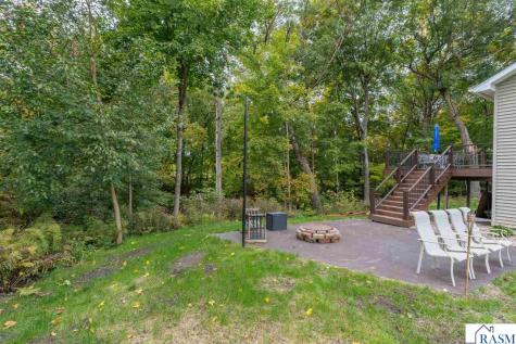 50 Canterbury Court Mankato MN 56001