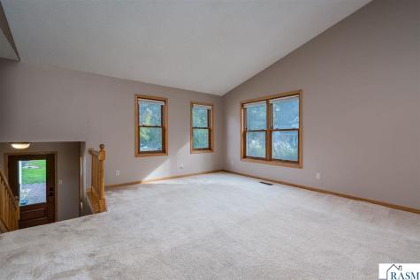 50 Canterbury Court Mankato MN 56001