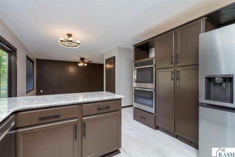 116 Piccadilly Avenue Mankato MN 56001