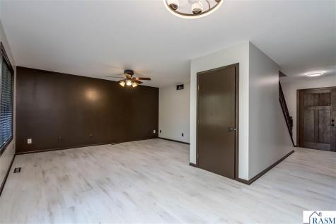 116 Piccadilly Avenue Mankato MN 56001