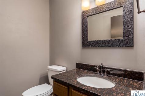 116 Piccadilly Avenue Mankato MN 56001