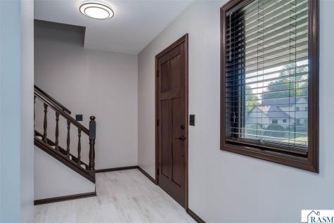 116 Piccadilly Avenue Mankato MN 56001