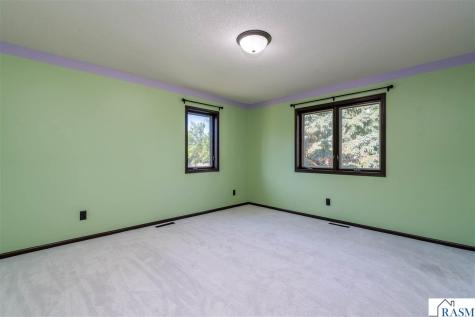 116 Piccadilly Avenue Mankato MN 56001
