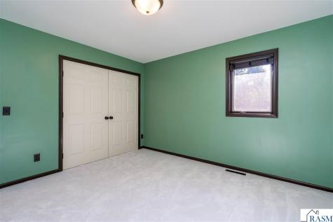 116 Piccadilly Avenue Mankato MN 56001