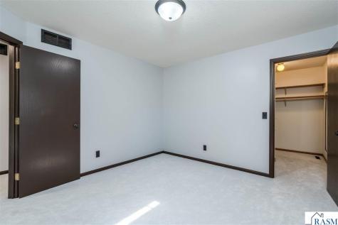 116 Piccadilly Avenue Mankato MN 56001