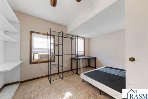 109 Florence Street Mankato MN 56001