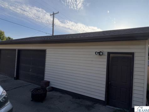 725 SW Walnut Street Sleepy Eye MN 56085