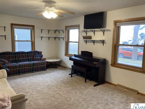 725 SW Walnut Street Sleepy Eye MN 56085