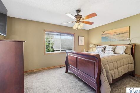 1115 Ridge Street Jordan MN 55352