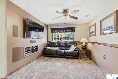 1115 Ridge Street Jordan MN 55352