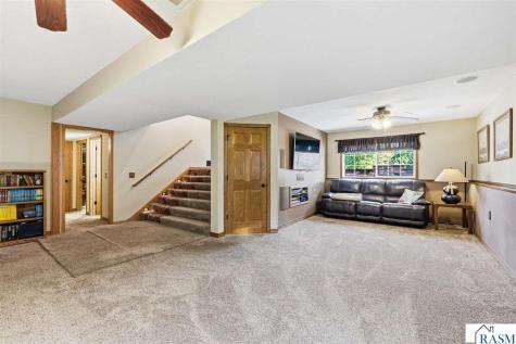 1115 Ridge Street Jordan MN 55352