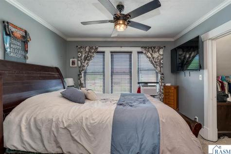 513 Walnut Avenue Madison Lake MN 56063