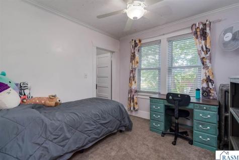 513 Walnut Avenue Madison Lake MN 56063