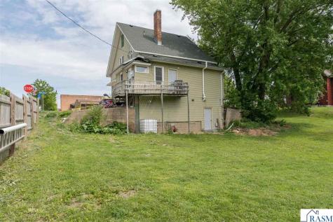 513 Walnut Avenue Madison Lake MN 56063