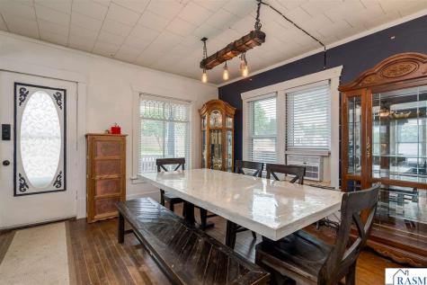 513 Walnut Avenue Madison Lake MN 56063