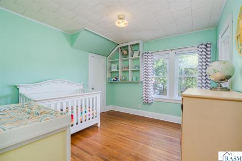 802 Range Street North Mankato MN 56003