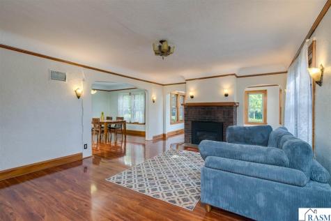 802 Range Street North Mankato MN 56003