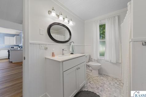 219 Davis Street Le Sueur MN 56058
