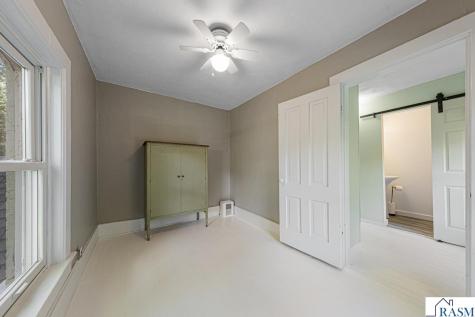 219 Davis Street Le Sueur MN 56058