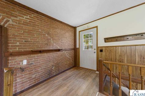 219 Davis Street Le Sueur MN 56058