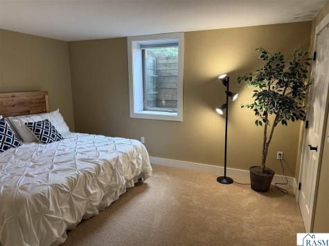 5 Whitney Lane New Ulm MN 56073
