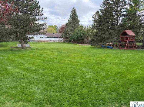 5 Whitney Lane New Ulm MN 56073