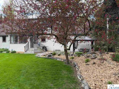 5 Whitney Lane New Ulm MN 56073