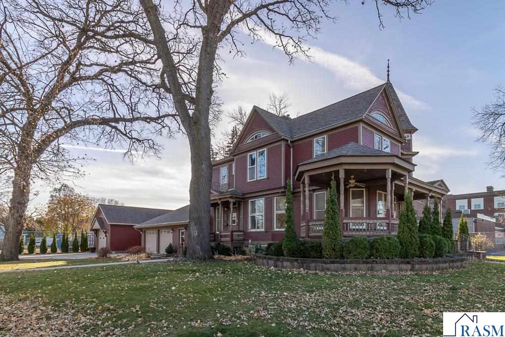 522 NE 2nd Avenue Waseca MN 56093