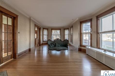 522 NE 2nd Avenue Waseca MN 56093