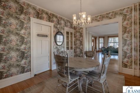 522 NE 2nd Avenue Waseca MN 56093