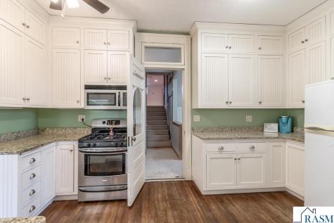 522 NE 2nd Avenue Waseca MN 56093