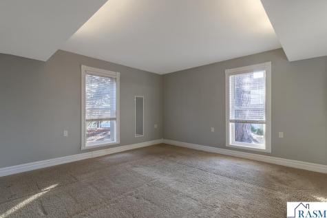522 NE 2nd Avenue Waseca MN 56093