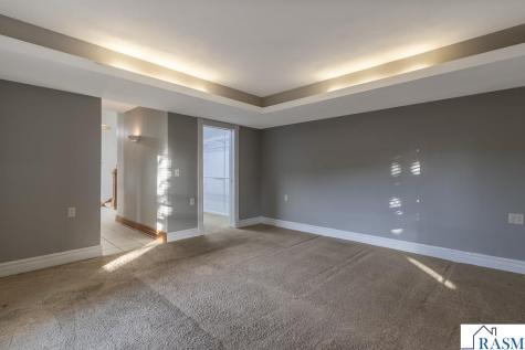 522 NE 2nd Avenue Waseca MN 56093