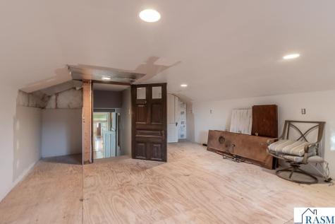 522 NE 2nd Avenue Waseca MN 56093