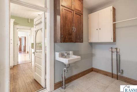 522 NE 2nd Avenue Waseca MN 56093