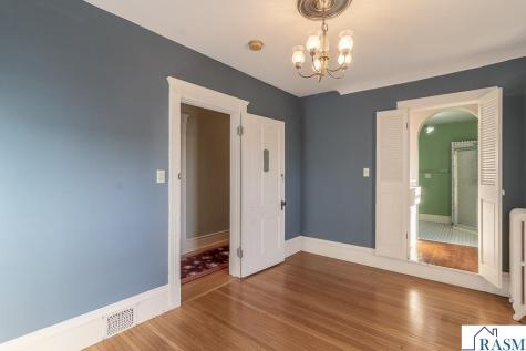 522 NE 2nd Avenue Waseca MN 56093