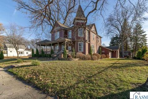 522 NE 2nd Avenue Waseca MN 56093