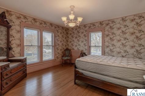 522 NE 2nd Avenue Waseca MN 56093