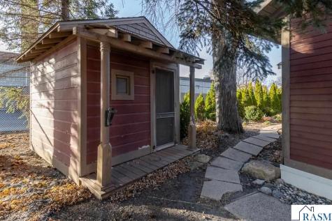 522 NE 2nd Avenue Waseca MN 56093