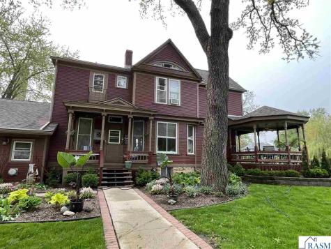 522 NE 2nd Avenue Waseca MN 56093