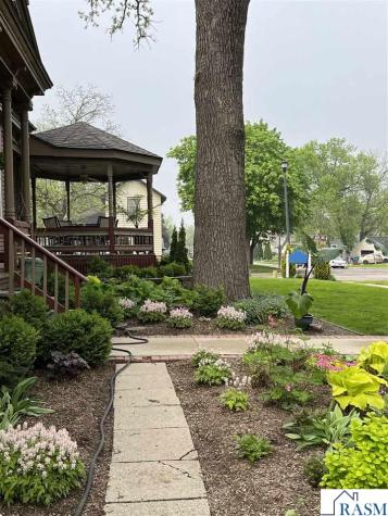 522 NE 2nd Avenue Waseca MN 56093