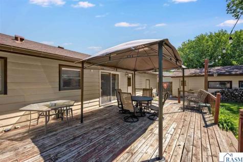 305 Maywood Avenue Eagle Lake MN 56024