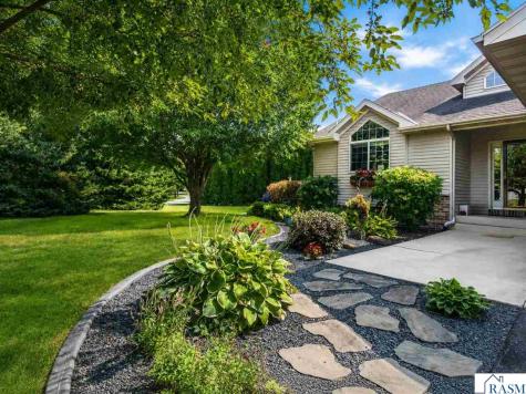 446 Thomas Drive Eagle Lake MN 56024