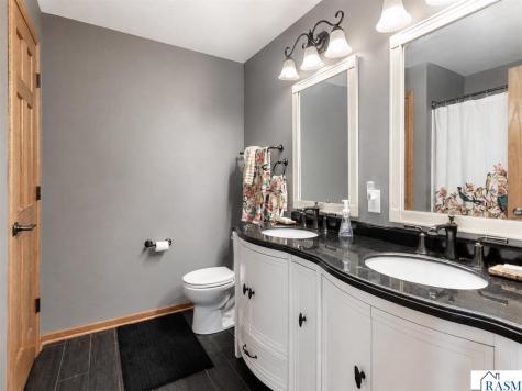 446 Thomas Drive Eagle Lake MN 56024