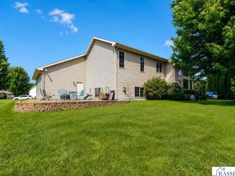 446 Thomas Drive Eagle Lake MN 56024
