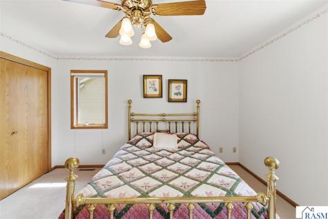 18 Mill Avenue Minnesota Lake MN 56068