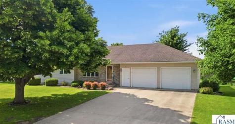 18 Mill Avenue Minnesota Lake MN 56068