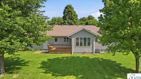18 Mill Avenue Minnesota Lake MN 56068