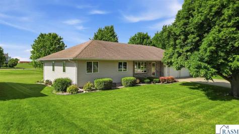 18 Mill Avenue Minnesota Lake MN 56068
