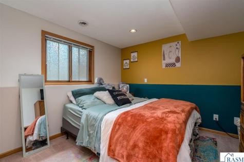 1114 Engesser Lane St. Peter MN 56082